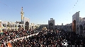 (١٧٨) اداء زيارة الاربعين في الصحن الروضي المطهر