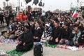 (٩٤) أحد المبلغين يؤم المصلين في طريق يا حسين